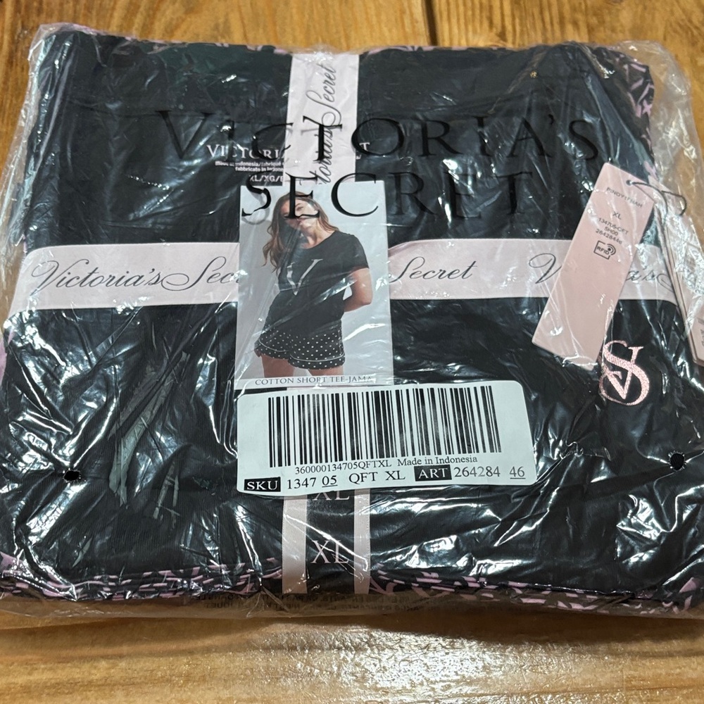 Victoria's Secret Black Pajama Set